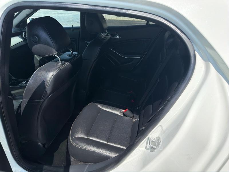 Mercedes-Benz GLA-Class GLA250 4MATIC 2017
