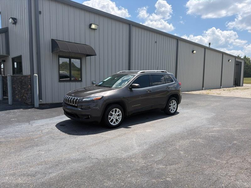 2018 Jeep Cherokee Latitude Plus FWD