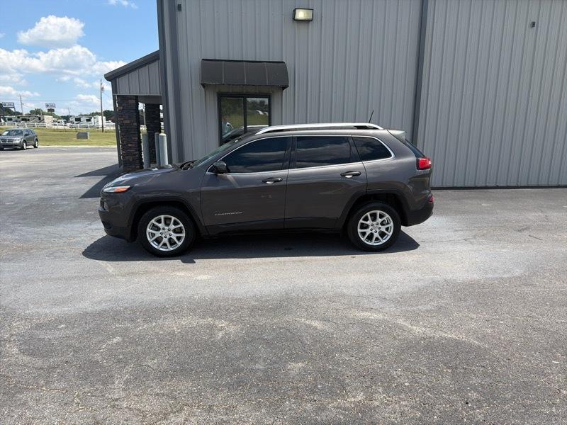 Jeep Cherokee Latitude Plus FWD 2018