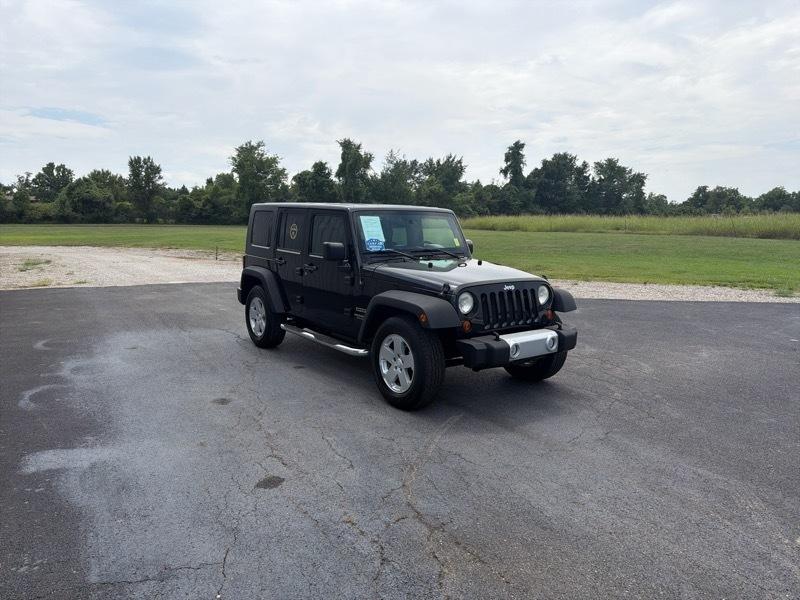 Jeep Wrangler Unlimited Sport RWD 2010