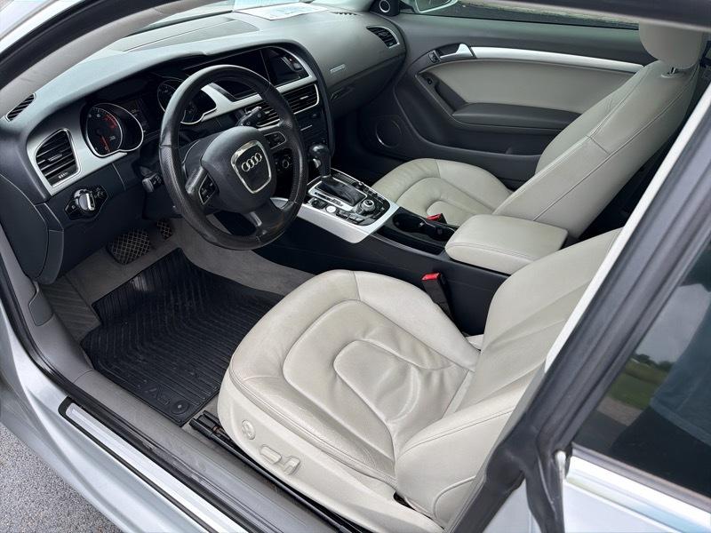 Audi A5 Coupe 2.0T quattro Tiptronic 2012