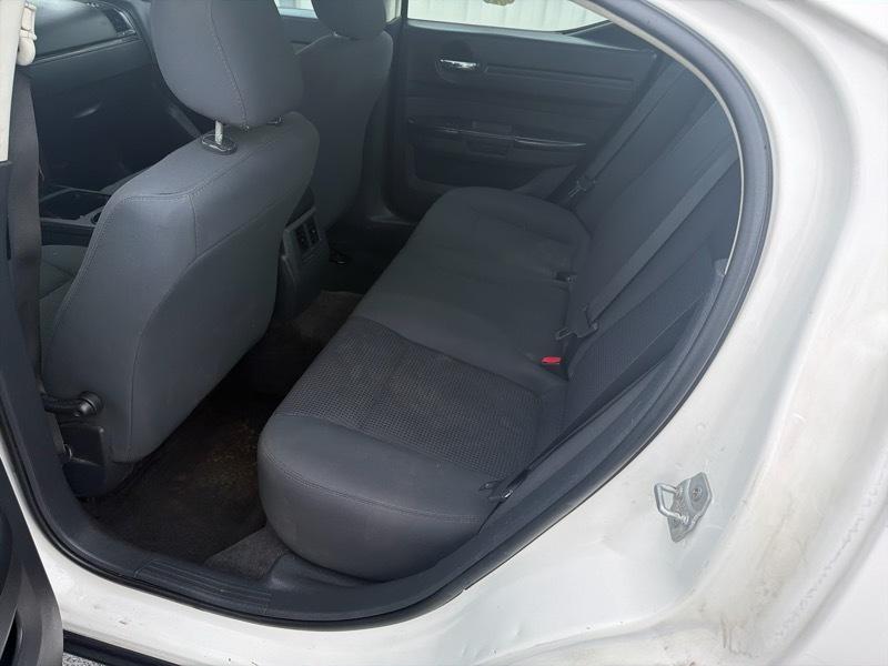 Dodge Charger Base 2010