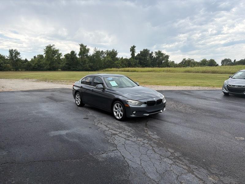 BMW 3-Series 320i xDrive 2015