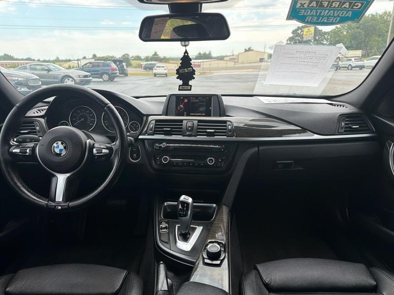 BMW 3-Series 320i xDrive 2015