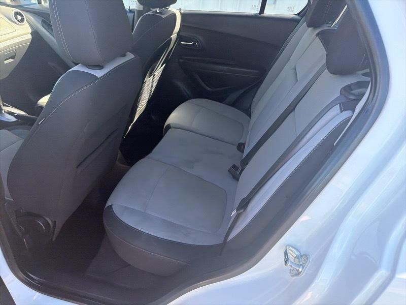 Chevrolet Trax photo 5
