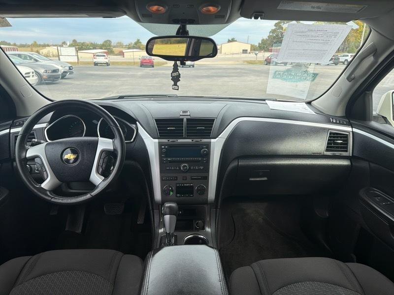 Chevrolet Traverse LT FWD 2011