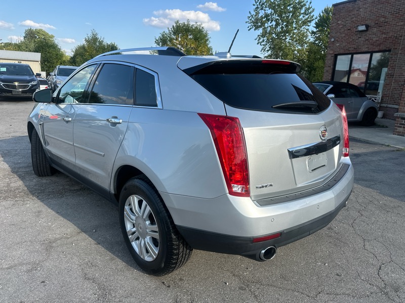 2016 Cadillac SRX Luxury photo 4