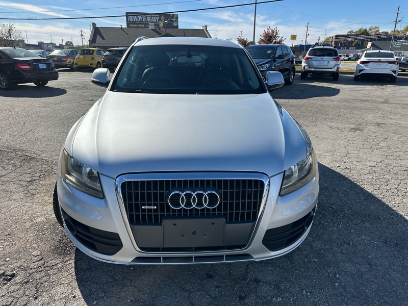Audi Q5 2.0 quattro Premium 2012 Audi Q5 2.0 quattro Premium 2012