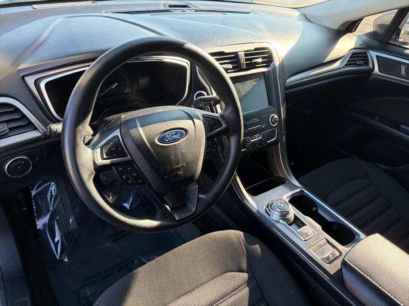 Ford Fusion SE 2019