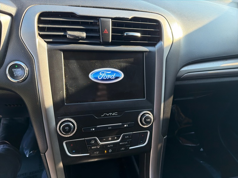 Ford Fusion SE 2019