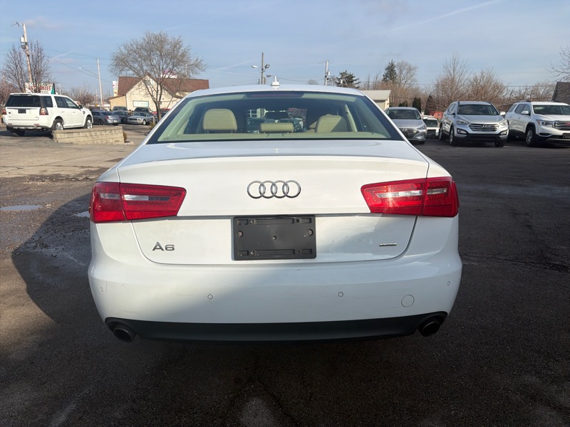 Audi A6 2.0T Premium Plus 2015