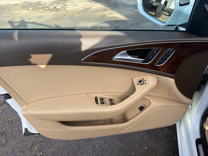 Audi A6 2.0T Premium Plus 2015