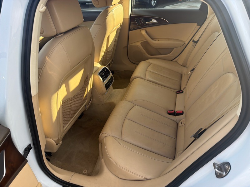 Audi A6 2.0T Premium Plus 2015