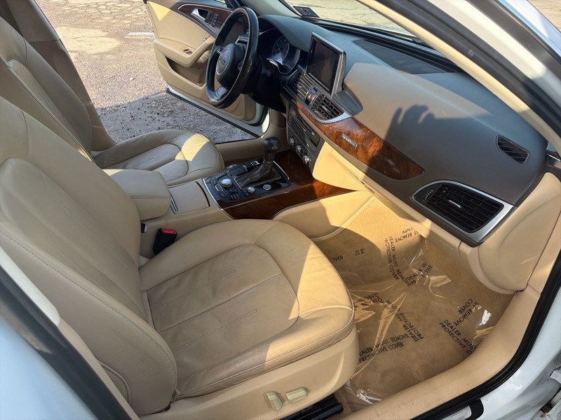 Audi A6 2.0T Premium Plus 2015