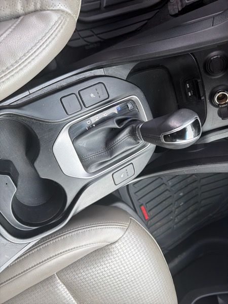 Hyundai Santa Fe Sport 2.0T FWD 2015