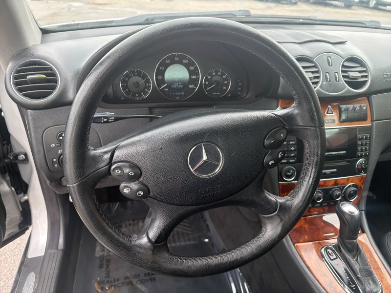 Mercedes-Benz CLK-Class CLK320 Cabriolet 2005