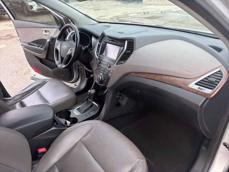 Hyundai Santa Fe Limited AWD 2017