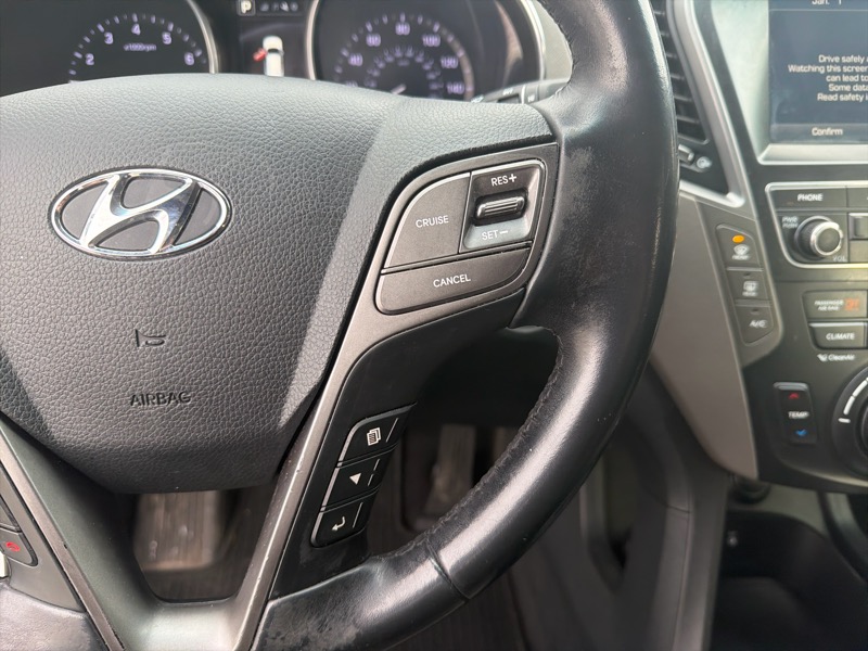 Hyundai Santa Fe Limited AWD 2017