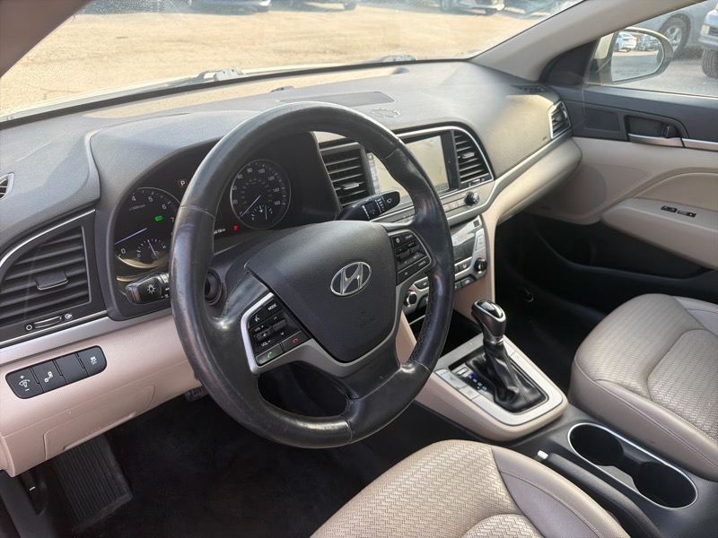 Hyundai Elantra Limited 2017