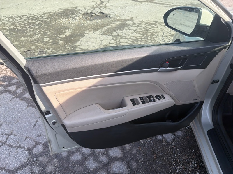 Hyundai Elantra Limited 2017