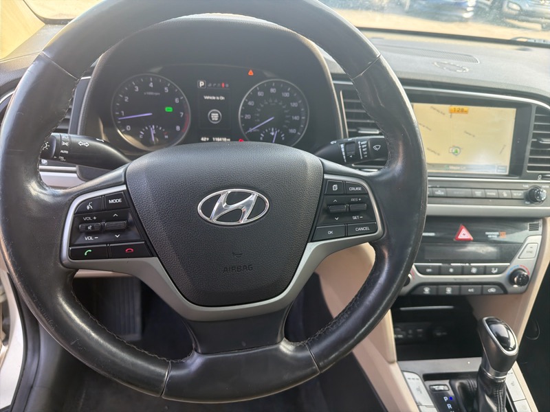 Hyundai Elantra Limited 2017