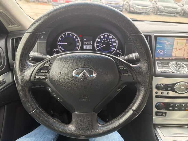 Infiniti G Convertible Base 2012