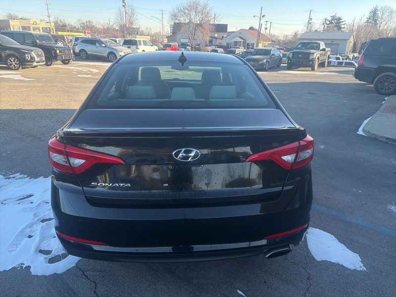 Hyundai Sonata SE 2015
