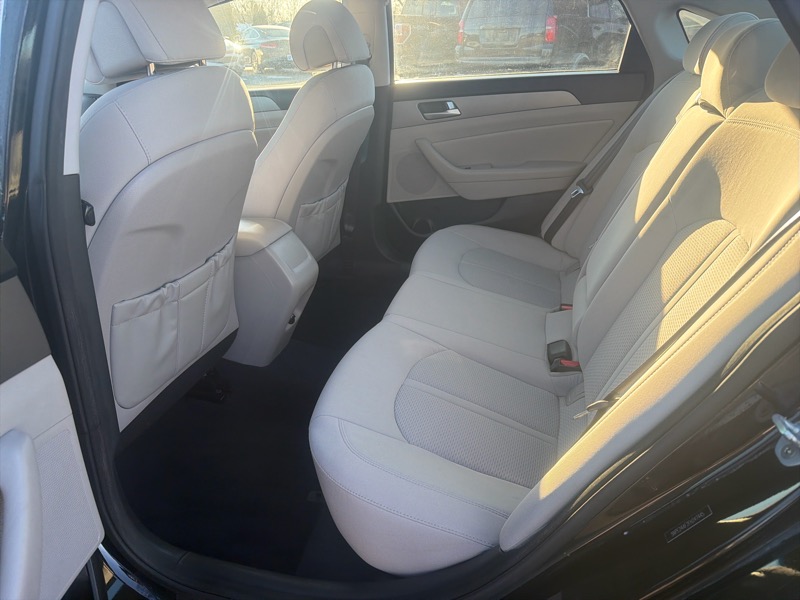 Hyundai Sonata SE 2015