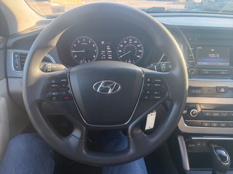 Hyundai Sonata SE 2015