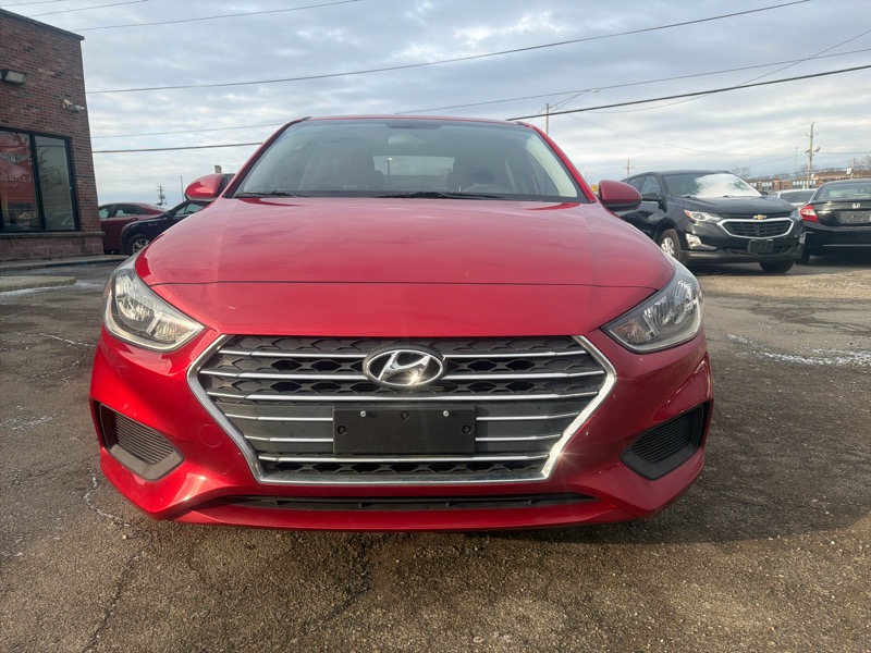 Hyundai Accent SEL 4-Door 6A 2019