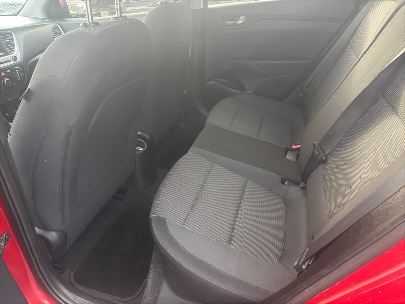 Hyundai Accent SEL 4-Door 6A 2019