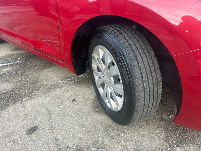 Hyundai Accent SEL 4-Door 6A 2019