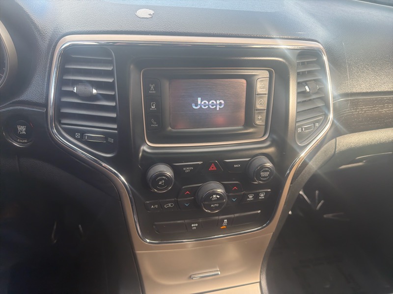 Jeep Grand Cherokee Laredo 4WD 2014