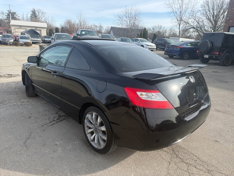 Honda Civic Si Coupe 6-Speed MT 2009