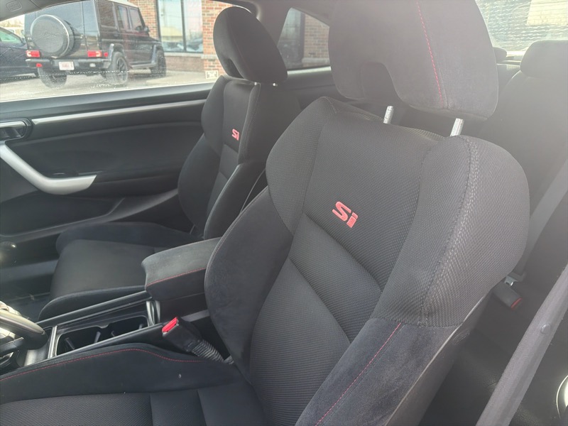 Honda Civic Si Coupe 6-Speed MT 2009