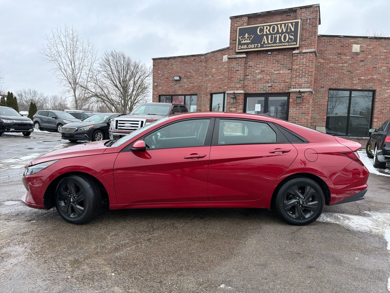 Hyundai Elantra SEL 2021