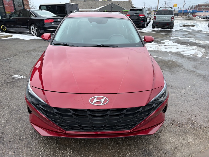 Hyundai Elantra SEL 2021