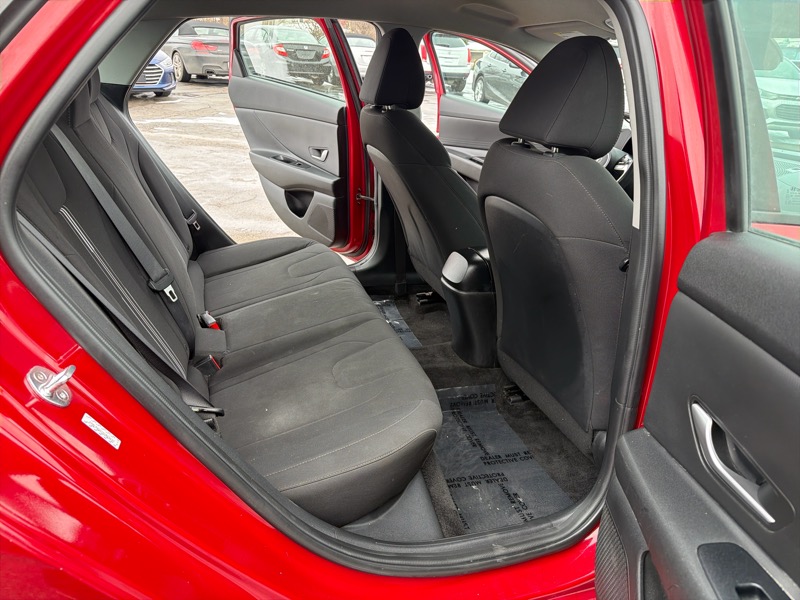 Hyundai Elantra SEL 2021