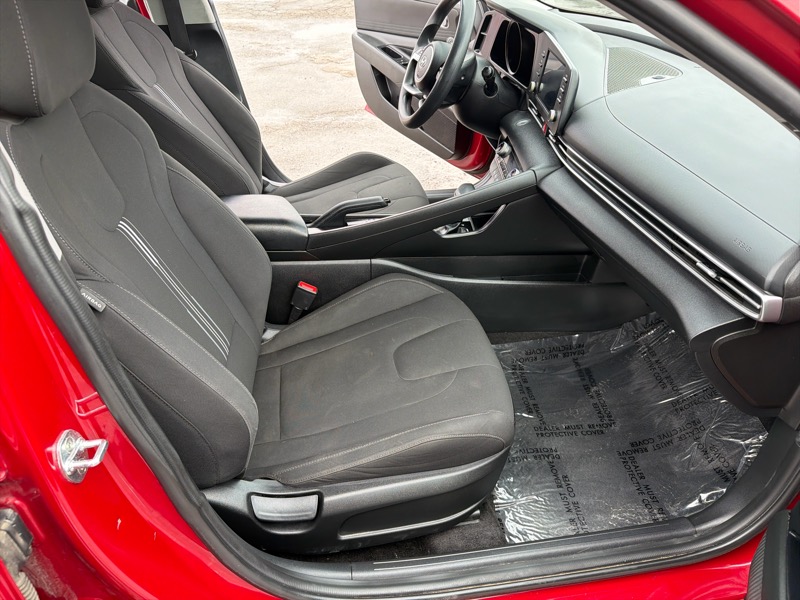 Hyundai Elantra SEL 2021