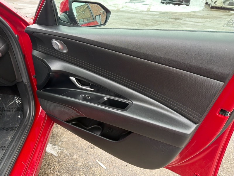 Hyundai Elantra SEL 2021