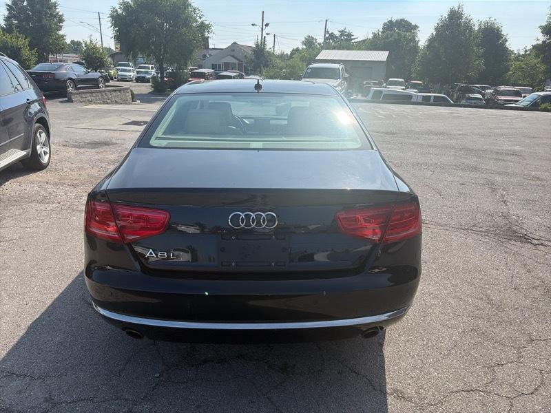 Audi A8 3.0 Sedan L quattro Tiptronic 2013
