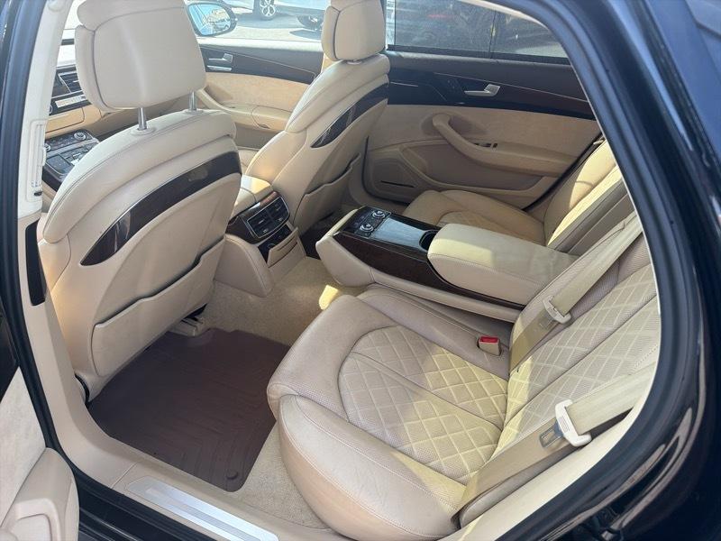 Audi A8 3.0 Sedan L quattro Tiptronic 2013
