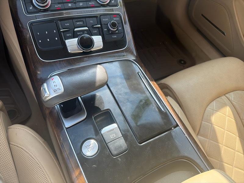 Audi A8 3.0 Sedan L quattro Tiptronic 2013