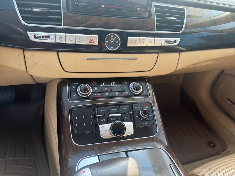 Audi A8 3.0 Sedan L quattro Tiptronic 2013