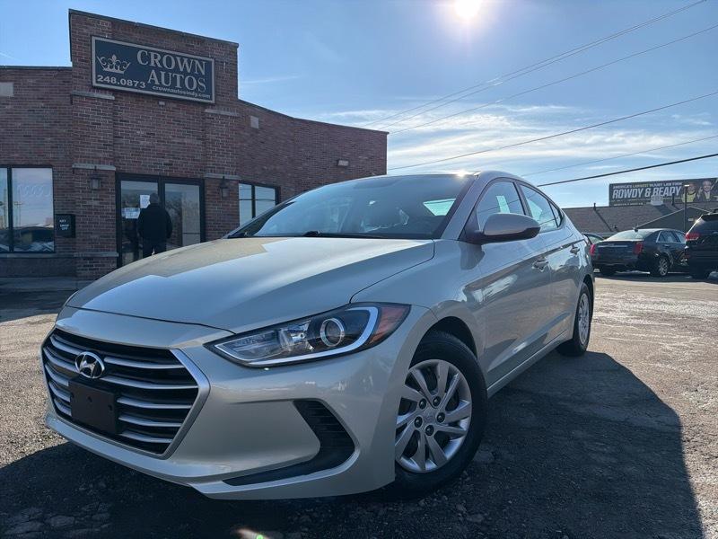 Hyundai Elantra SE 6AT 2017