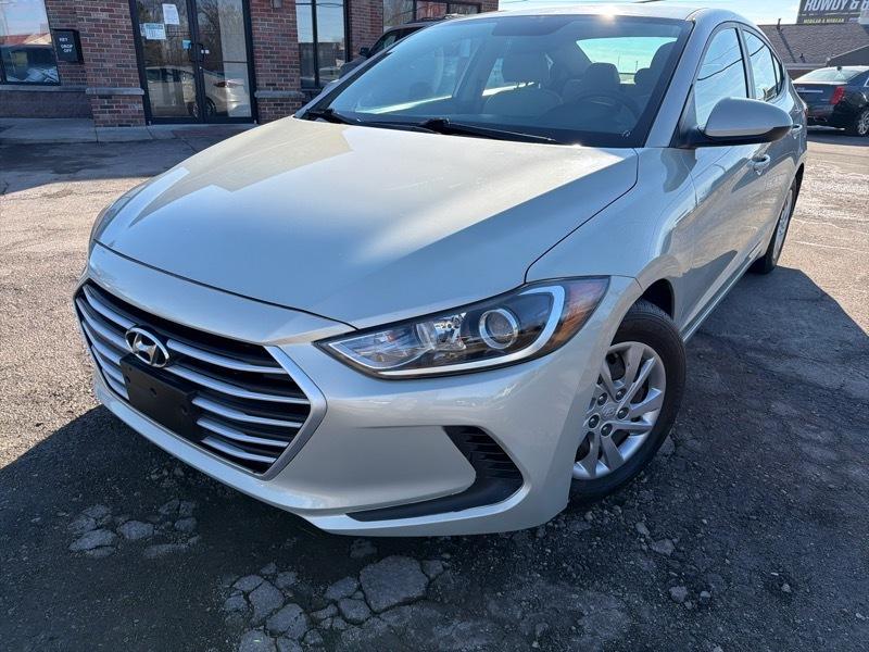 Hyundai Elantra SE 6AT 2017