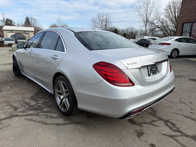 Mercedes-Benz S-Class S550 2014