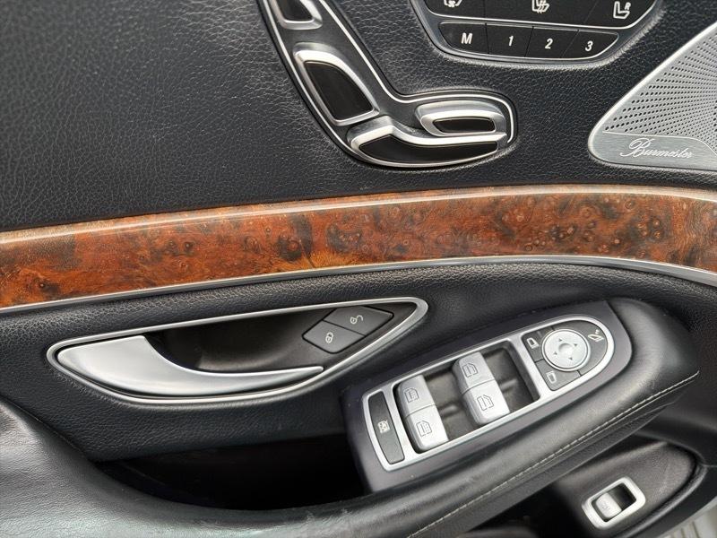 Mercedes-Benz S-Class S550 2014