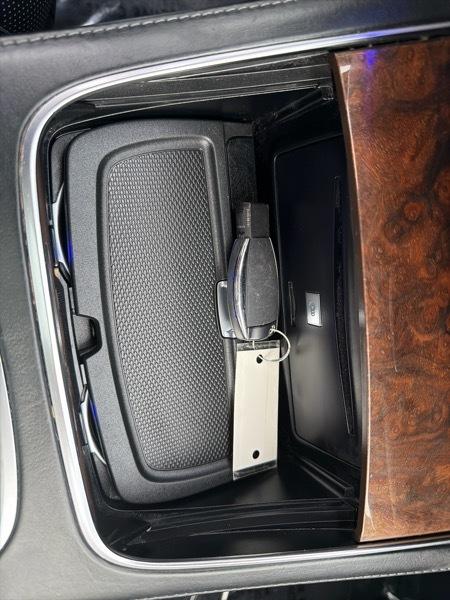 Mercedes-Benz S-Class S550 2014