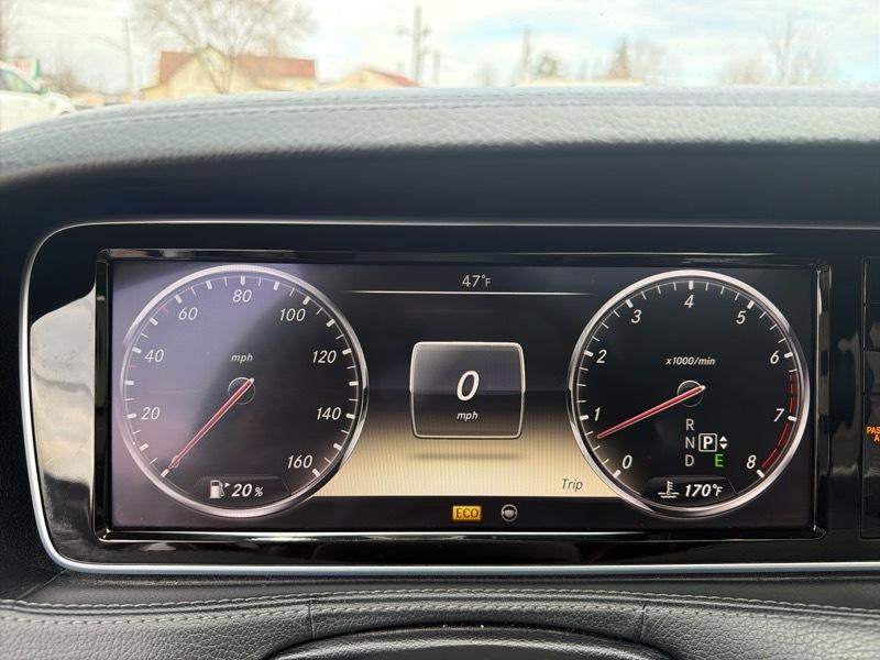 Mercedes-Benz S-Class S550 2014